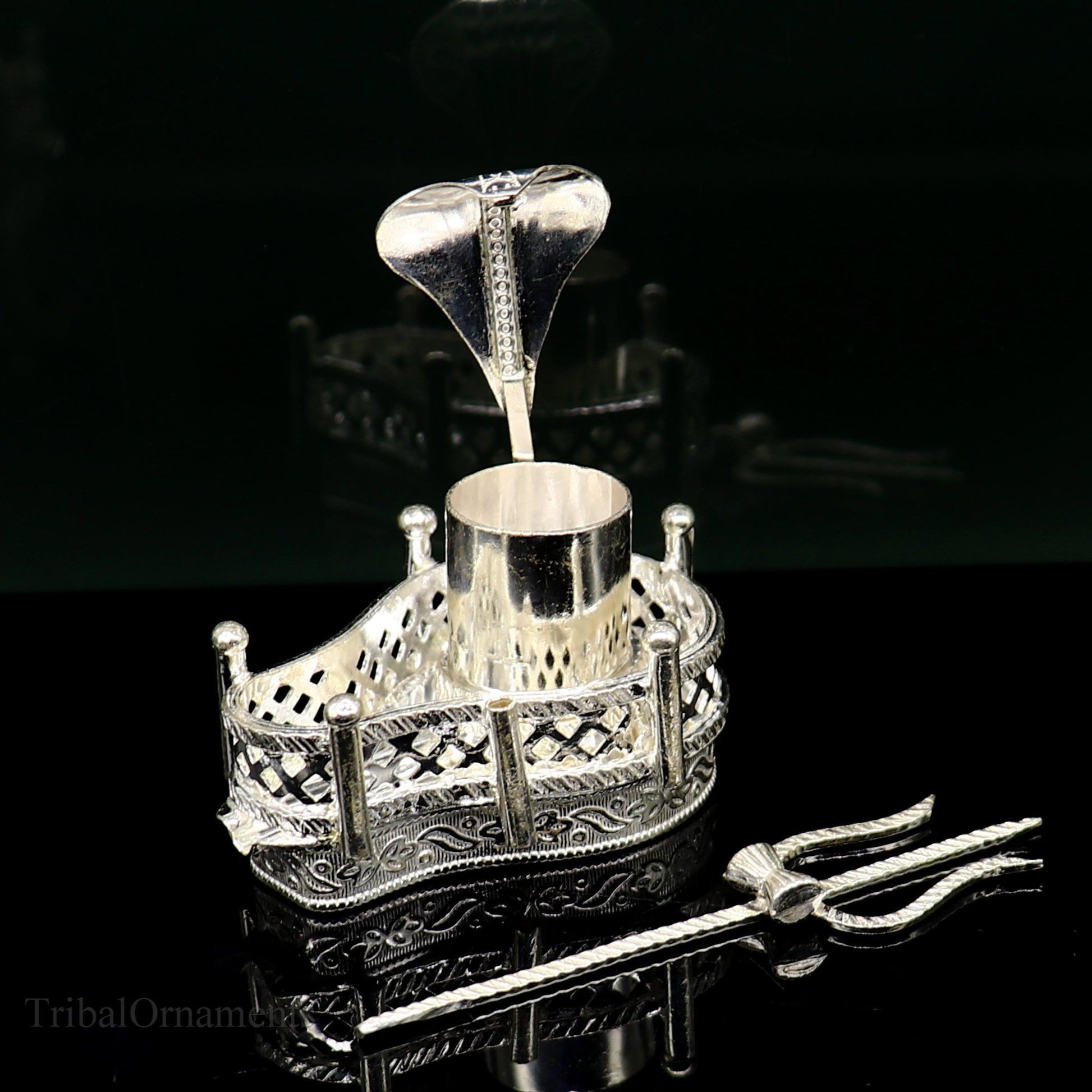 925 solid sterling silver lord shiva Mahakal lingam stand/jalheri, use for put/hold shiva lingam in home temple, handmade article su335 - TRIBAL ORNAMENTS