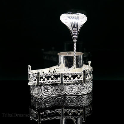925 solid sterling silver lord shiva Mahakal lingam stand/jalheri, use for put/hold shiva lingam in home temple, handmade article su336 - TRIBAL ORNAMENTS