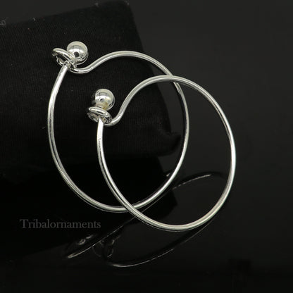 Elegant 925 sterling silver bangle bracelet with plain ball design, stylish and customizable, perfect for gifting or bridal jewelry.