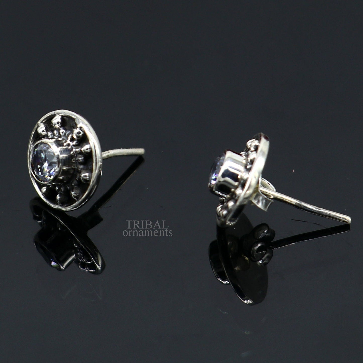 Sterling silver handmade vintage-style single CZ stone stud earring with traditional Indian design by TRIBAL ORNAMENTS.