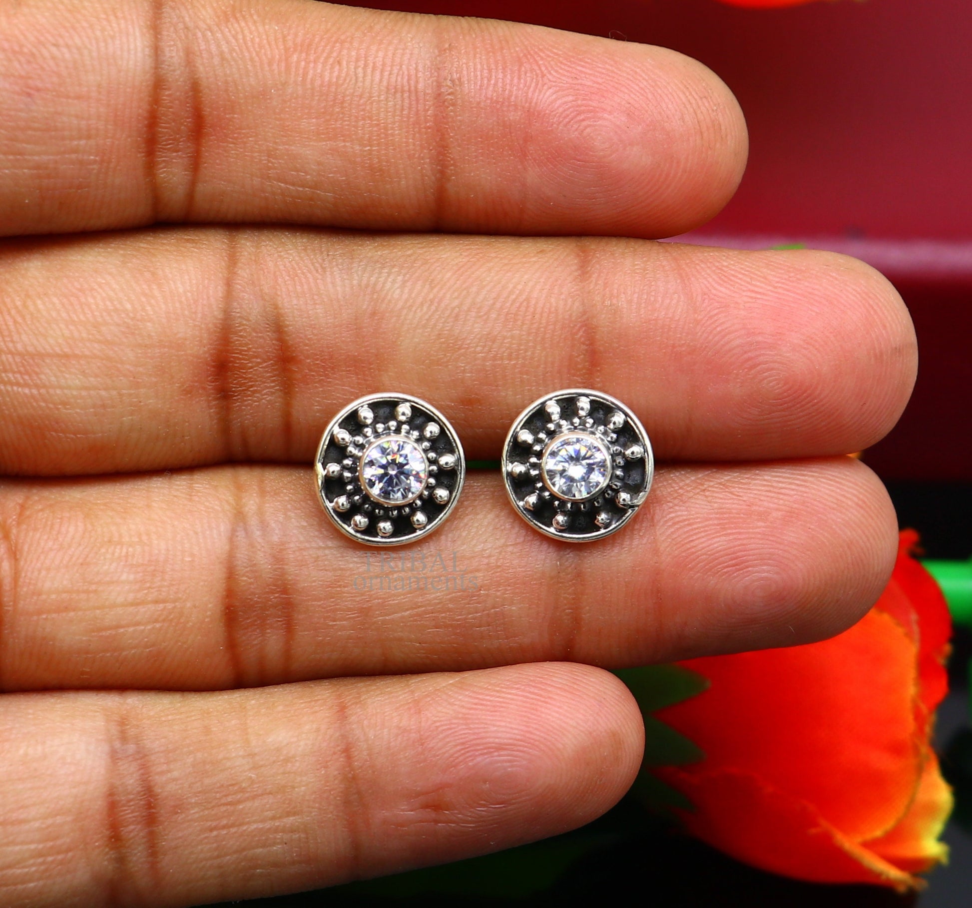 Sterling silver handmade vintage-style stud earring with single CZ stone, stylish daily jewelry from India by TRIBAL ORNAMENTS.