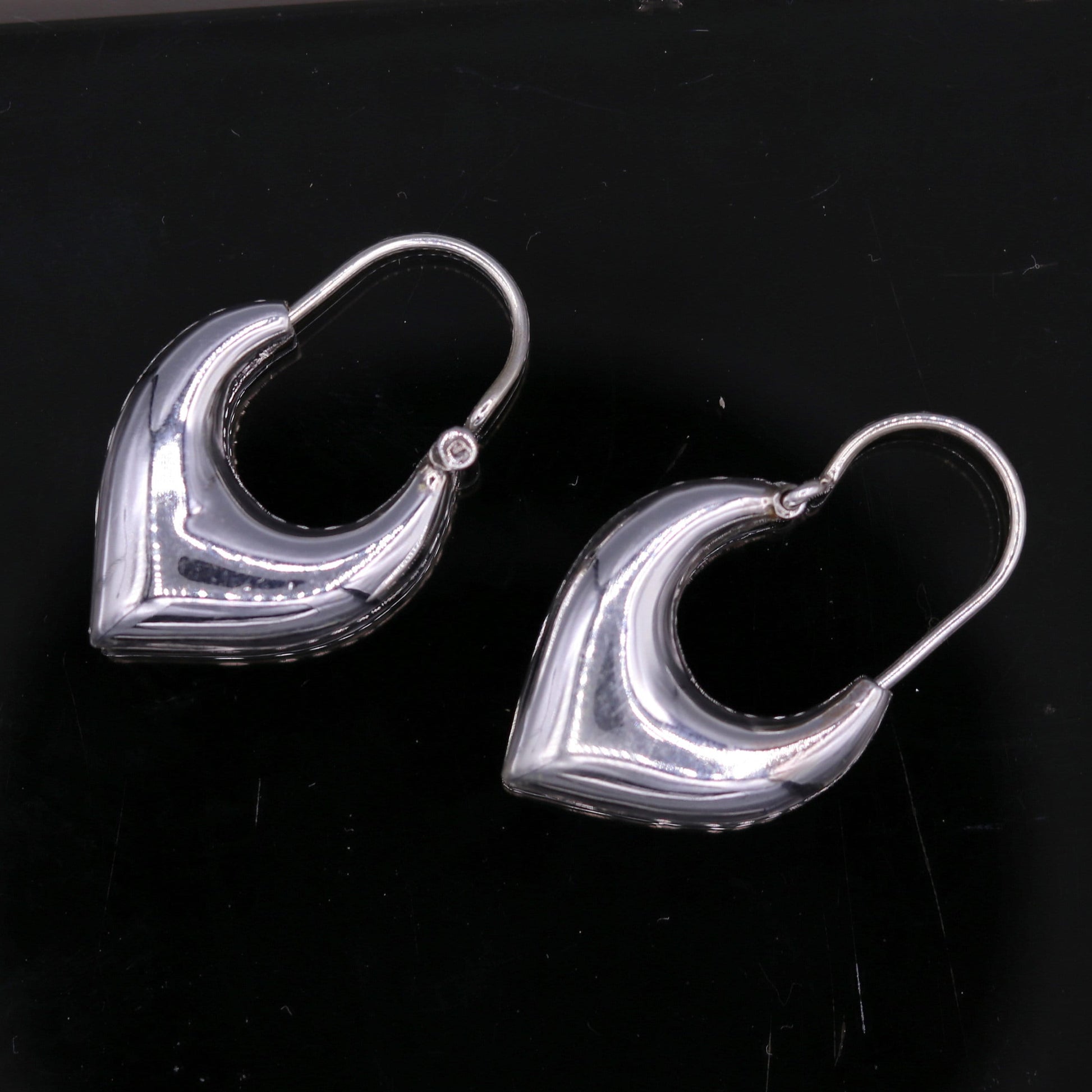 Sterling silver handmade vintage unisex hoop earrings with ethnic Bali tribal design, customized jewelry from Tribal Ornaments India