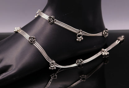 Sterling silver 10.5-inch customized anklet chain from TRIBAL ORNAMENTS, personalized foot jewelry for belly dance and ankle adornment.