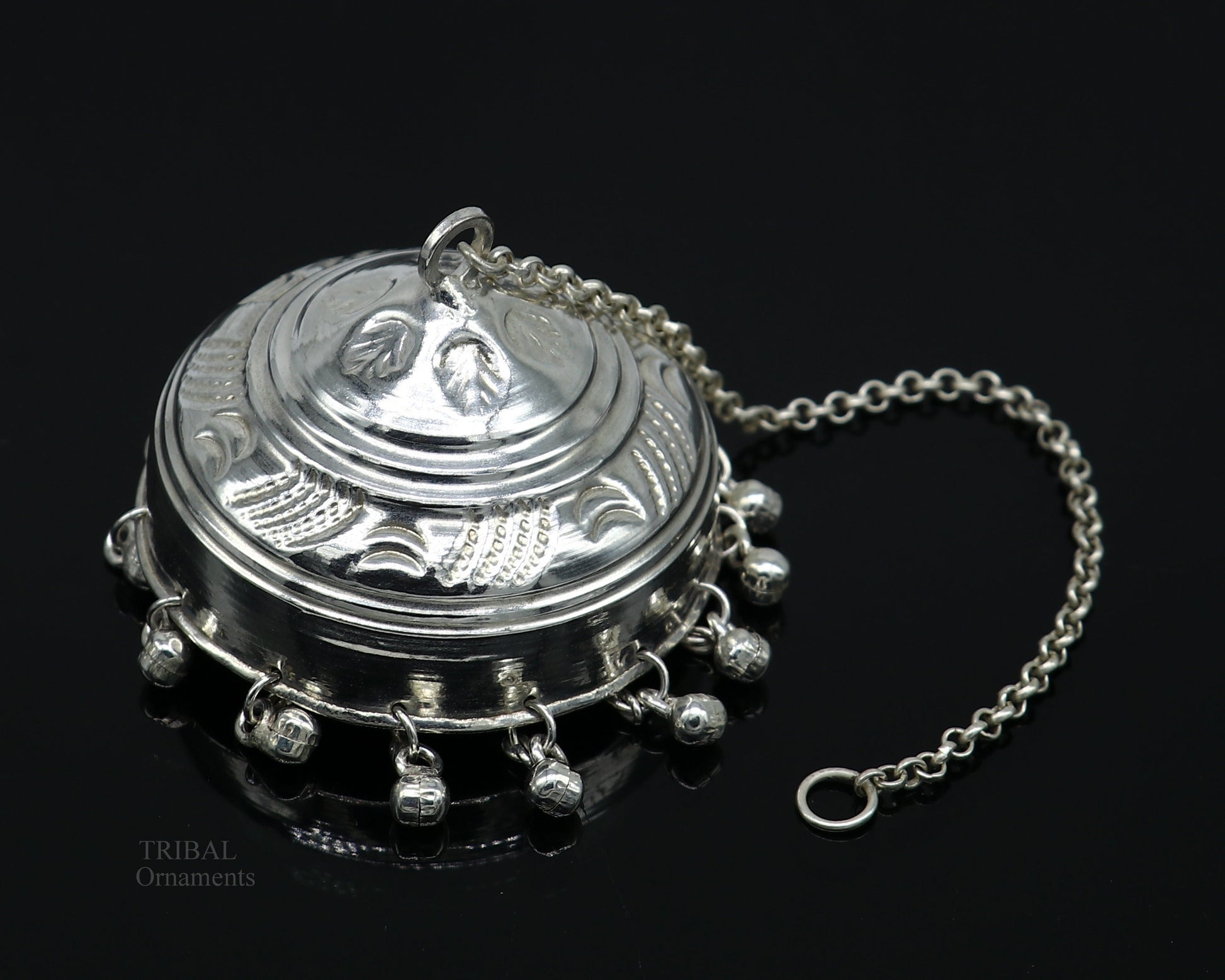 Solid Silver chattar or chhatra, silver umbrella god temple art, Gorgeous  hand craved Solid silver temple article, temple utensils su628 - TRIBAL ORNAMENTS