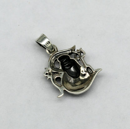 925 sterling silver Lord Shiva pendant featuring intricate vintage design, unisex jewelry perfect for gifting or personal adornment.