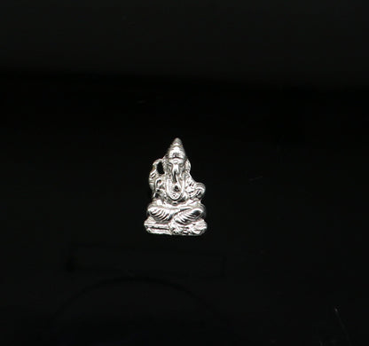 925 sterling silver Ganesha idol pendant, stylish unisex jewelry from Tribal Ornaments with custom design and intricate detailing.