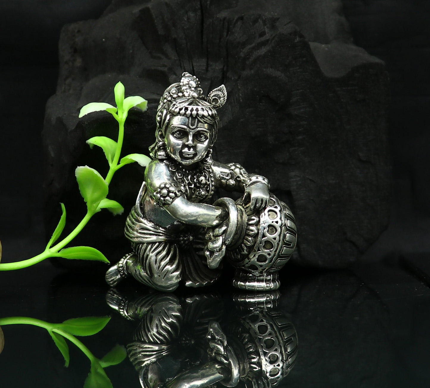 925 Sterling silver customized Idol Krishna Bal Gopal statue figurine, laddu gopal sculpture home temple utensil, silver article su225 - TRIBAL ORNAMENTS