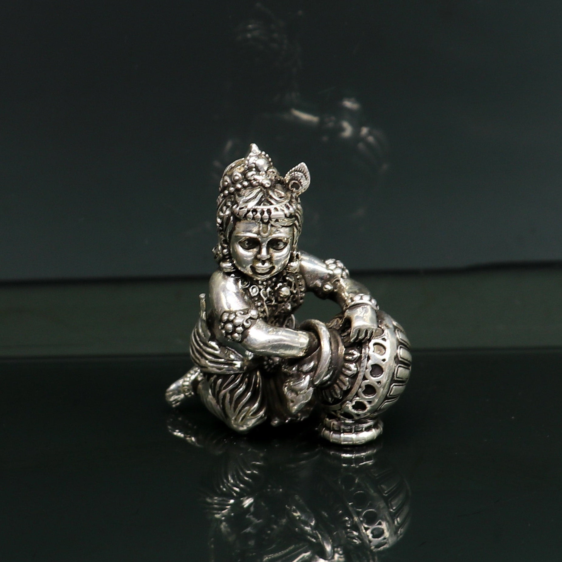 925 Sterling silver customized Idol Krishna Bal Gopal statue figurine, laddu gopal sculpture home temple utensil, silver article su225 - TRIBAL ORNAMENTS