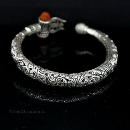 925 sterling silver customized Shiva trident trishul bangle men's bracelet, kandrai or Nakshi work men's gifting jewelry from India nssk387 - TRIBAL ORNAMENTS