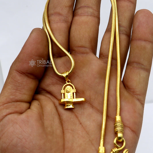 925 sterling silver Lord Shiva Lingam pendant with gold polish, unisex Hindu idol jewelry, ideal for gifting or everyday wear.
