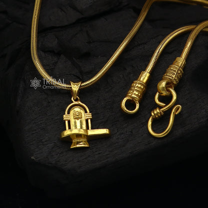 925 sterling silver Lord Shiva lingam pendant with gold polish, unisex Hindu jewelry, ideal for gifting or everyday wear.