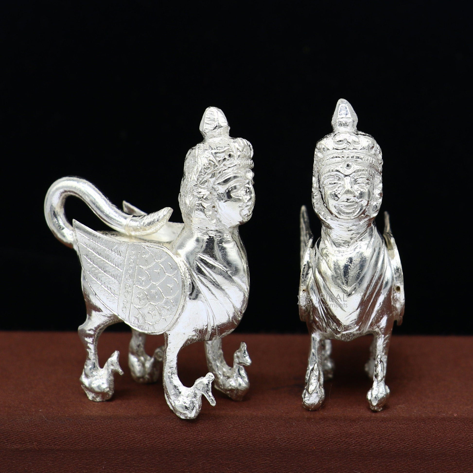 925 sterling silver Divine Kamdhenu cow, deity's cow, wishing cow, silver worshipping puja article from india art637 - TRIBAL ORNAMENTS