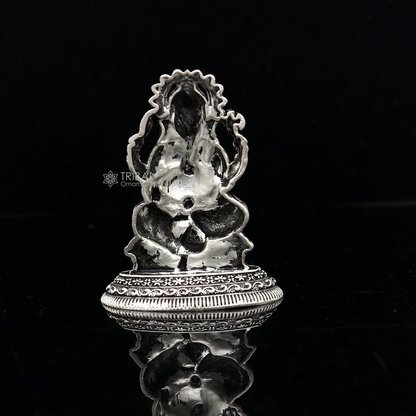 925 Sterling silver Divine lord idol Ganesha statue art, best puja figurine for home temple for wealth and prosperity art729 - TRIBAL ORNAMENTS