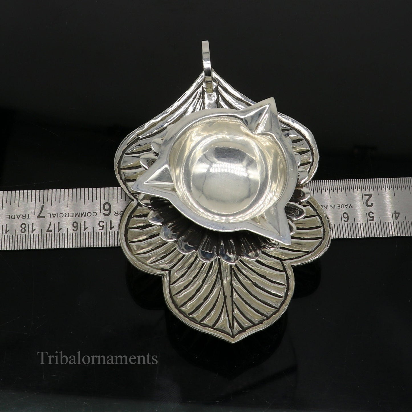 925 sterling silver Divine oil lamp, stunning tree leaf vintage design 3 joth lamp, best gifting puja utensils or article from India su479 - TRIBAL ORNAMENTS