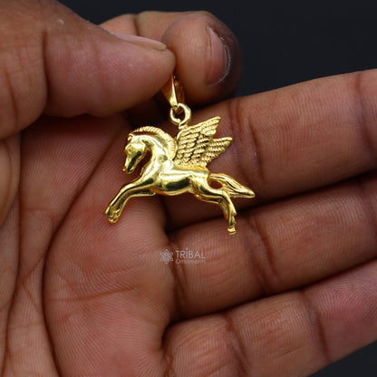 Sterling silver Pegasus and unicorn pendant featuring a vintage horse design, stylish and divine jewelry for boys and girls.