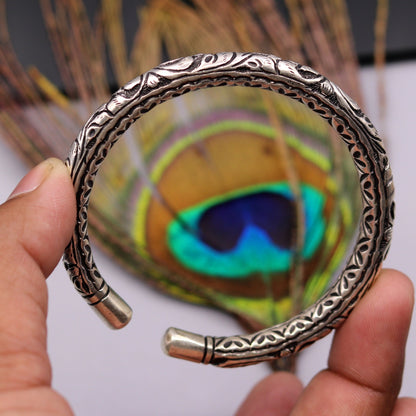 Fabulous 925 sterling silver handmade amazing engraving design wrist bangle bracelet kada, top class jewelry from Rajasthan India nsk63 - TRIBAL ORNAMENTS
