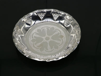 Lightweight 925 sterling silver handcrafted Puja tray with intricate designs, perfect for religious rituals and offerings.