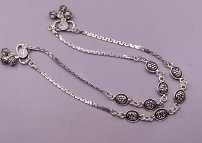 Sterling silver ankle bracelet with flower design, trendy charm feet bracelet by TRIBAL ORNAMENTS, stylish jewelry for women.