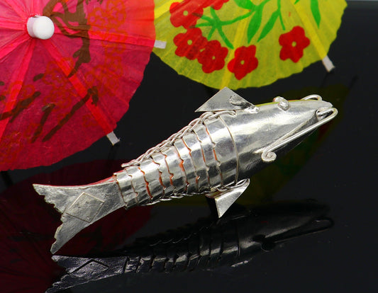 Solid silver handmade silver fish, Lord vishnu avatar Matsya, Silver Puja Fish For Prosperity And Good Luck, best collectible art su368 - TRIBAL ORNAMENTS