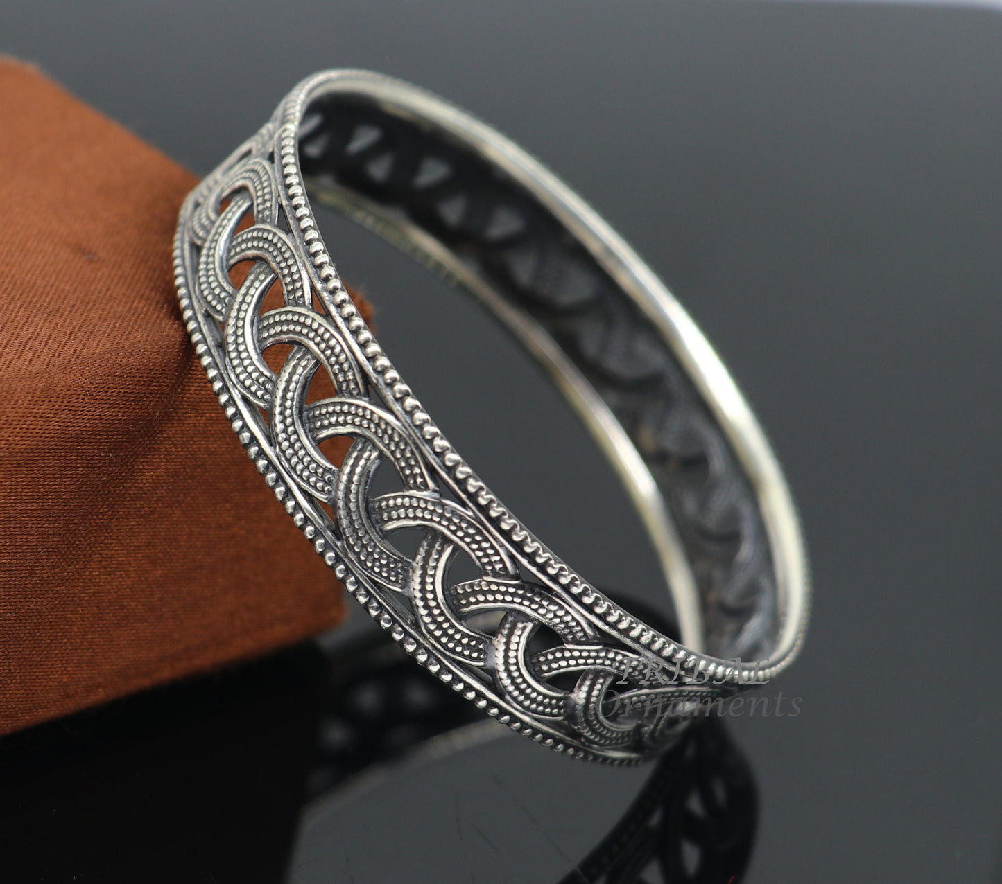 925 sterling silver flower design bangle bracelet from TRIBAL ORNAMENTS, part of brides wedding jewelry collection.