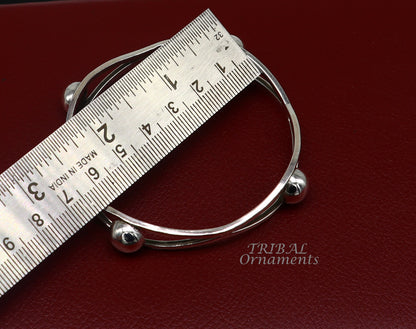 925 sterling silver ball design bangle bracelet from TRIBAL ORNAMENTS, featuring a handmade floral style perfect for wedding jewelry.