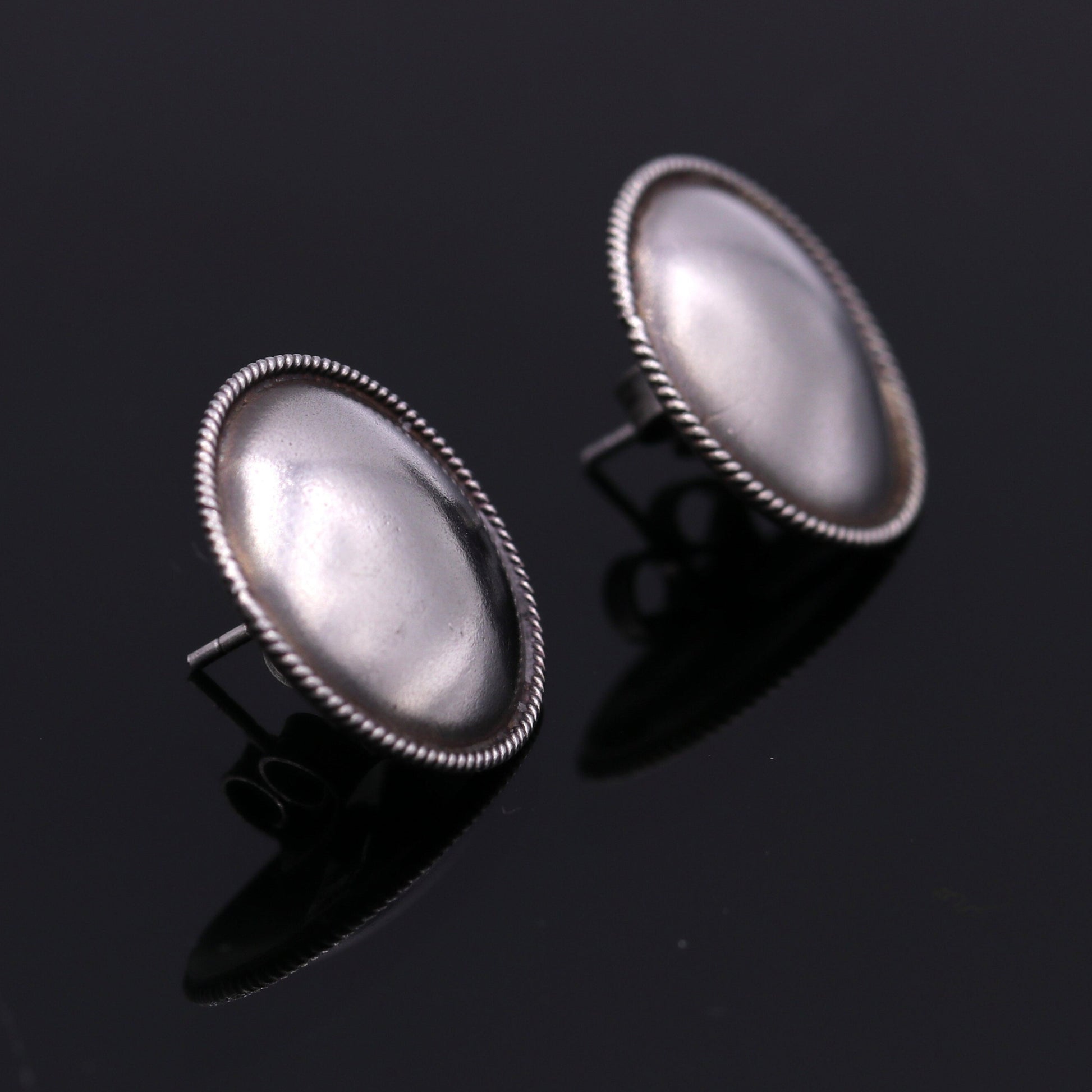 925 sterling silver gorgeous plain stud earring tribal jewelry fabulous gifting stud jewelry oxidized jewelry from india s507 - TRIBAL ORNAMENTS