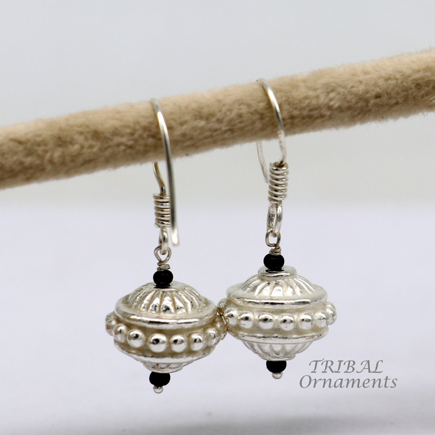 925 sterling silver hamdmade hook earrings, fabulous hanging pretty bells drop dangle earrings tribal ethnic jewelry from India s1084 - TRIBAL ORNAMENTS