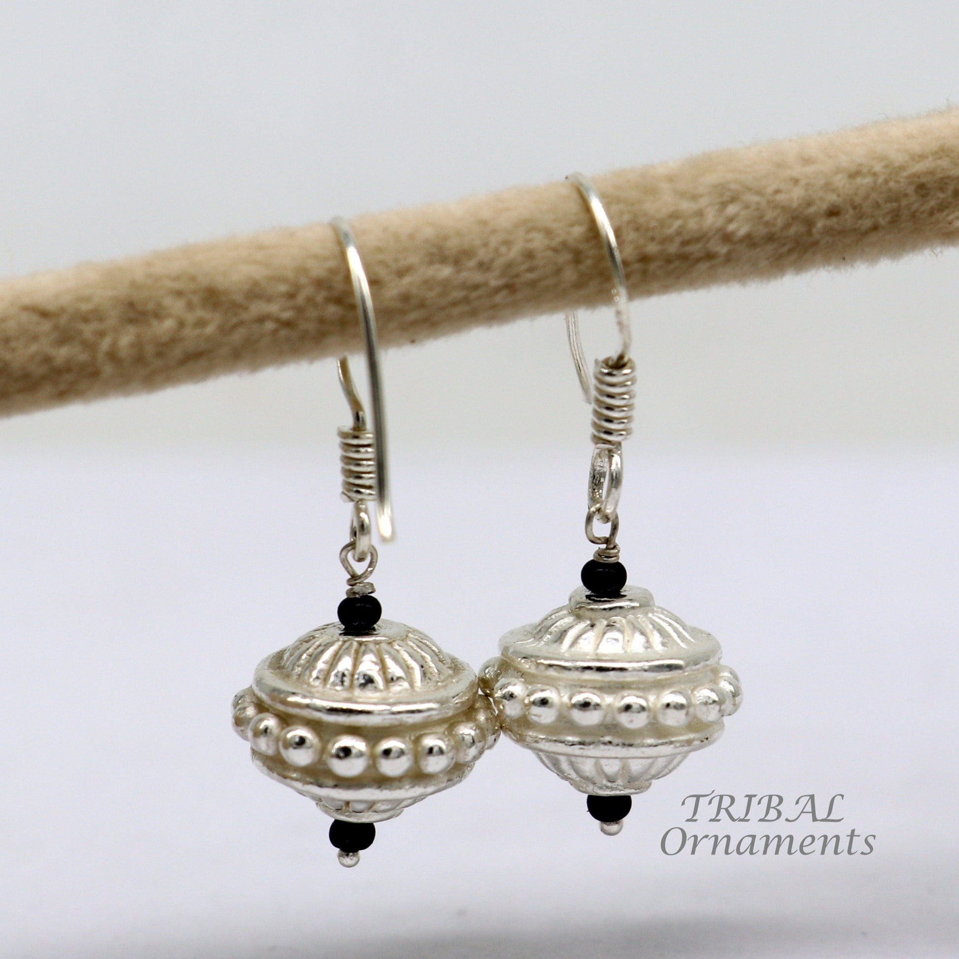 925 sterling silver hamdmade hook earrings, fabulous hanging pretty bells drop dangle earrings tribal ethnic jewelry from India s1084 - TRIBAL ORNAMENTS