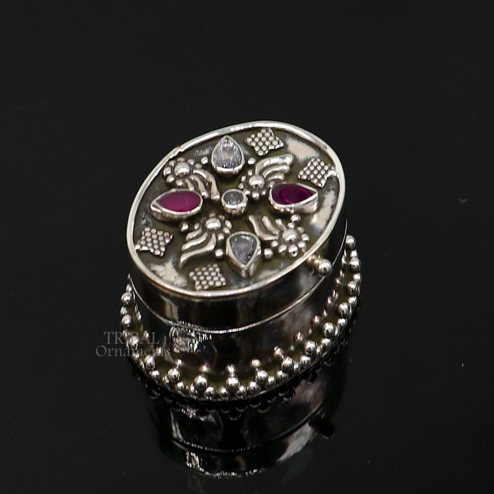 925 sterling silver handcrafted oval shape design red stone work trinket box, kajal eyeliner box, Sindur box brides gift silver box stb760 - TRIBAL ORNAMENTS