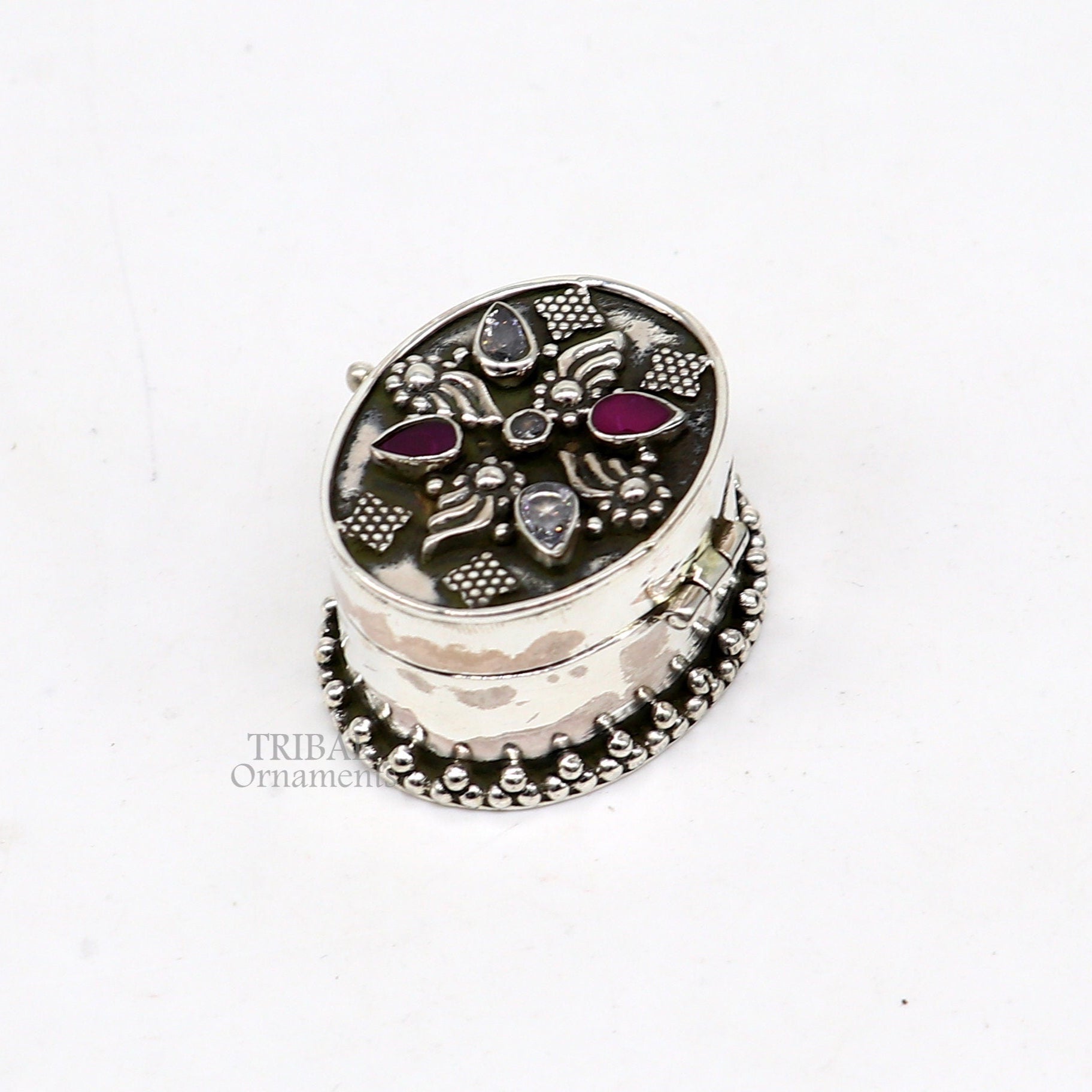 925 sterling silver handcrafted oval shape design red stone work trinket box, kajal eyeliner box, Sindur box brides gift silver box stb760 - TRIBAL ORNAMENTS