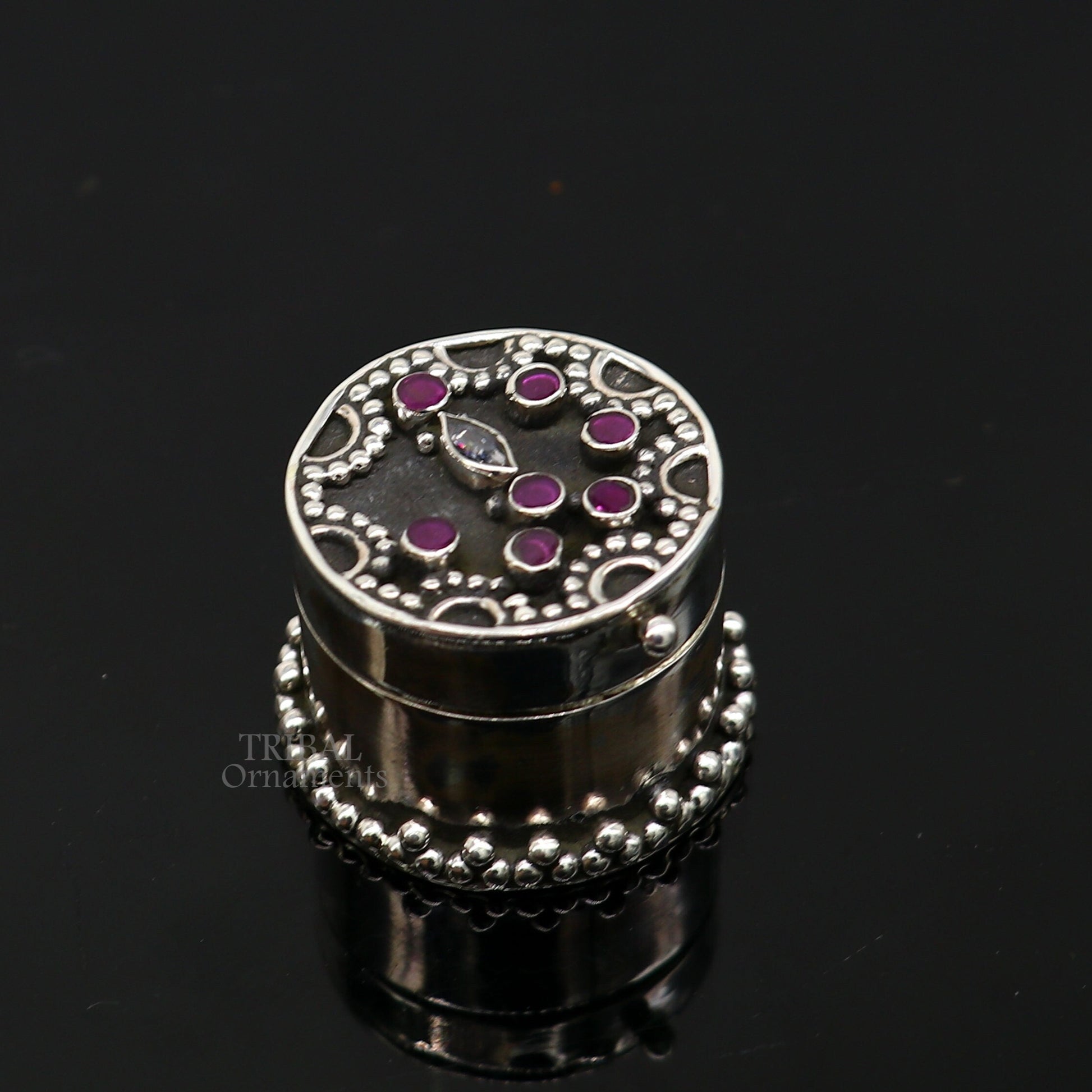 925 sterling silver handcrafted round shape design red stone work trinket box, kajal eyeliner box, Sindur box brides gift silver box stb762 - TRIBAL ORNAMENTS