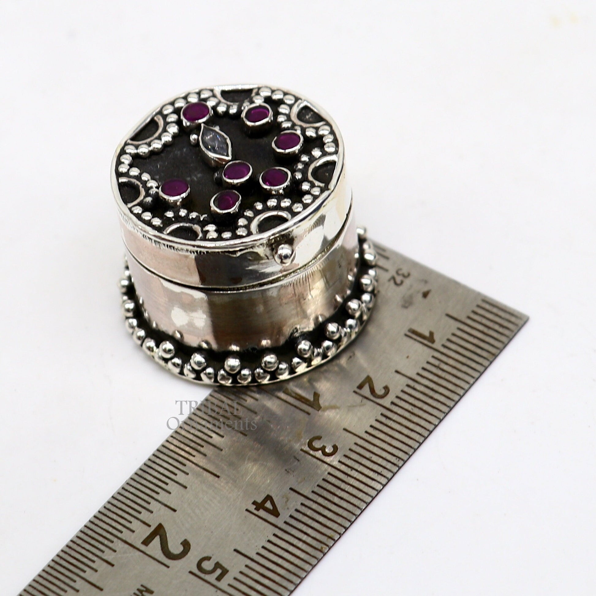 925 sterling silver handcrafted round shape design red stone work trinket box, kajal eyeliner box, Sindur box brides gift silver box stb762 - TRIBAL ORNAMENTS