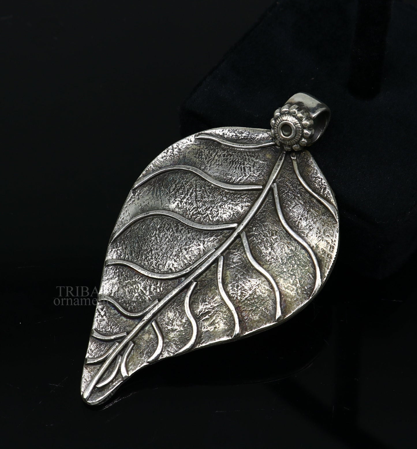 925 sterling silver handcrafted tree leaf design tribal ethnic pendant antique design wedding charm pendant necklace jewelry india ssp1509 - TRIBAL ORNAMENTS