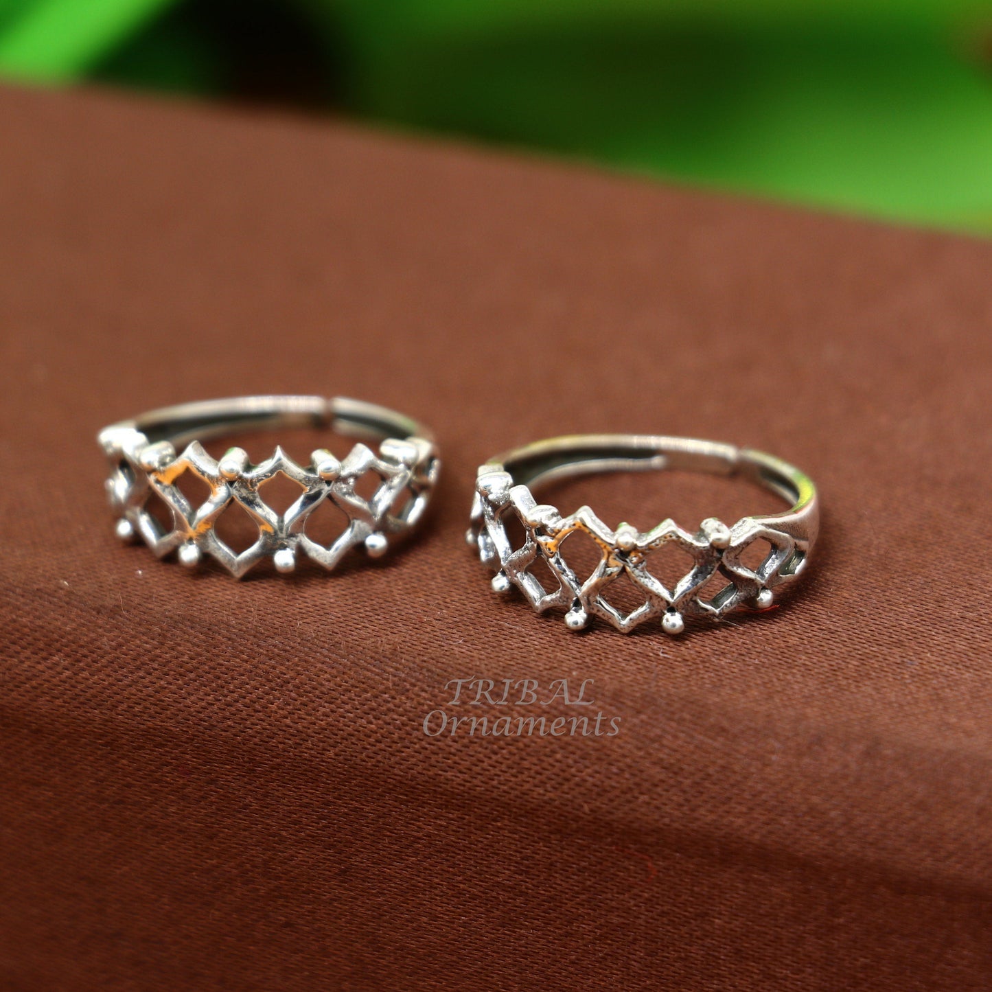 925 sterling silver handcrafted unique design vintage ethnic design brides toe ring for girl's women's ytr27 - TRIBAL ORNAMENTS