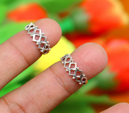 925 sterling silver handcrafted unique design vintage ethnic design brides toe ring for girl's women's ytr27 - TRIBAL ORNAMENTS