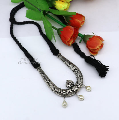 Sterling silver adjustable necklace from TRIBAL ORNAMENTS, featuring traditional cultural design, delicate and trendy jewelry.