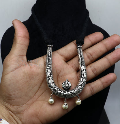 925 sterling silver adjustable necklace from TRIBAL ORNAMENTS featuring traditional cultural and trendy delicate jewelry design.