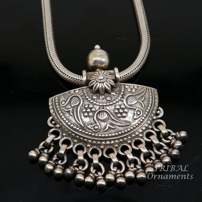 Handmade 925 sterling silver vintage charm pendant with tribal and ethnic design, perfect for brides and belly dance jewelry.
