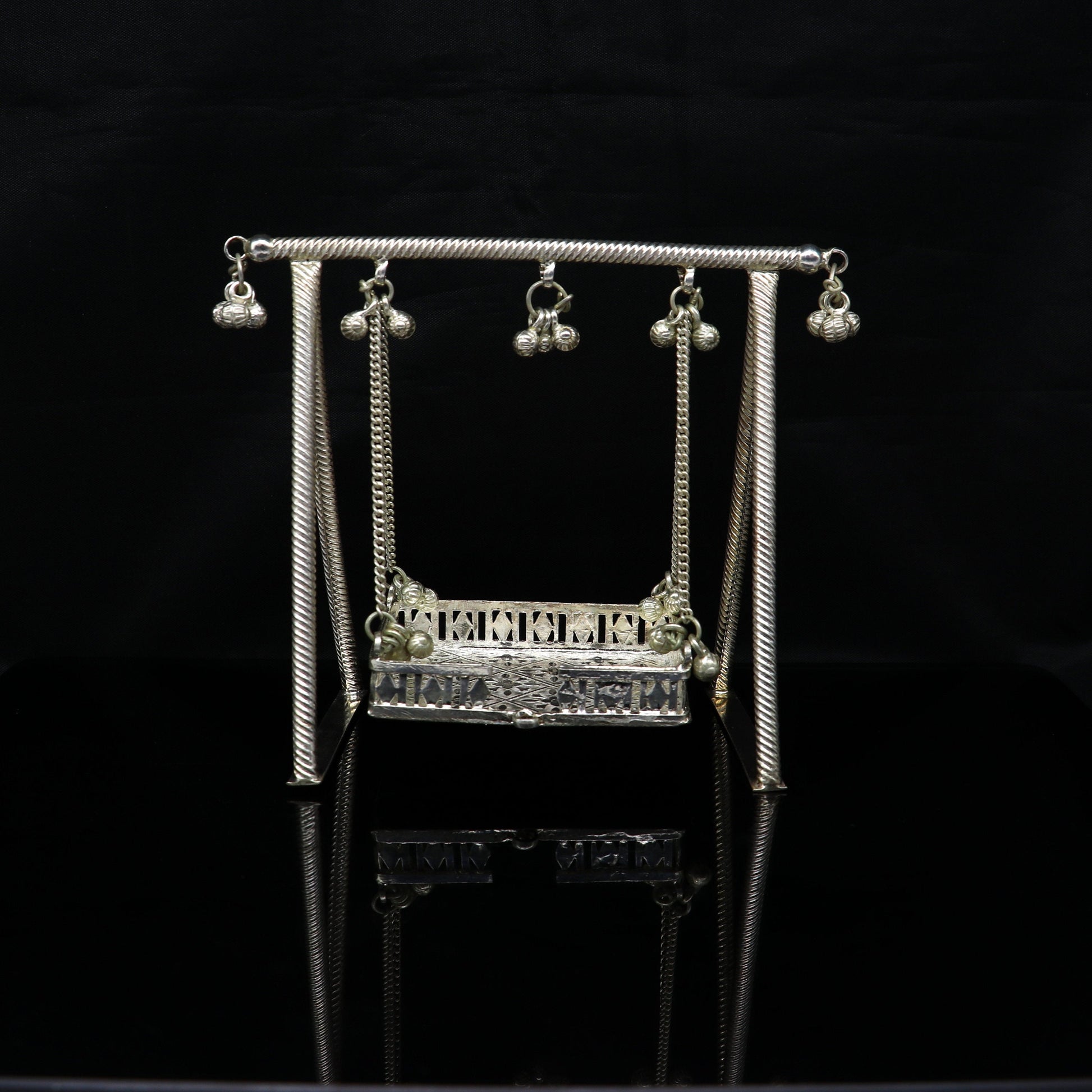 925 sterling silver handmade Bal Gopala jhula, little Krishna swing, child krishan palana, silver jhula, laddu gopal jhula, silver art su84 - TRIBAL ORNAMENTS