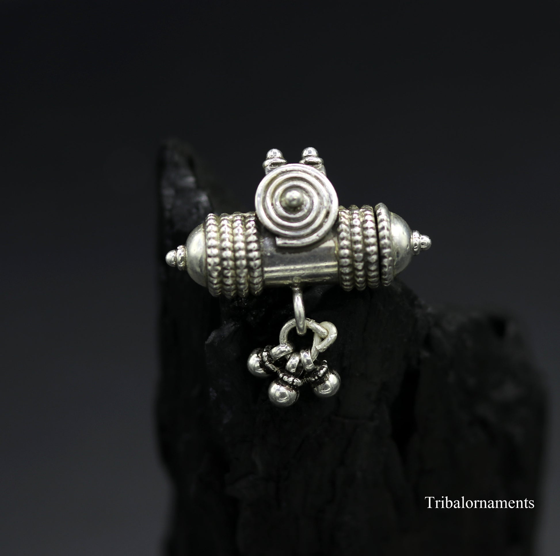 925 sterling silver handmade chitai work amulet pendant, box pendant, container box pendant customized charm jewelry belly dance  nsp384 - TRIBAL ORNAMENTS