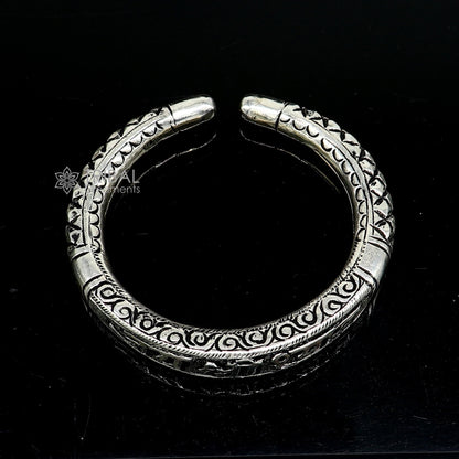 925 Sterling silver handmade chitai work "jai shree shyam" lord krishna mantra bracelet kada best divine unisex tribal ethnic jewelry nsk708 - TRIBAL ORNAMENTS