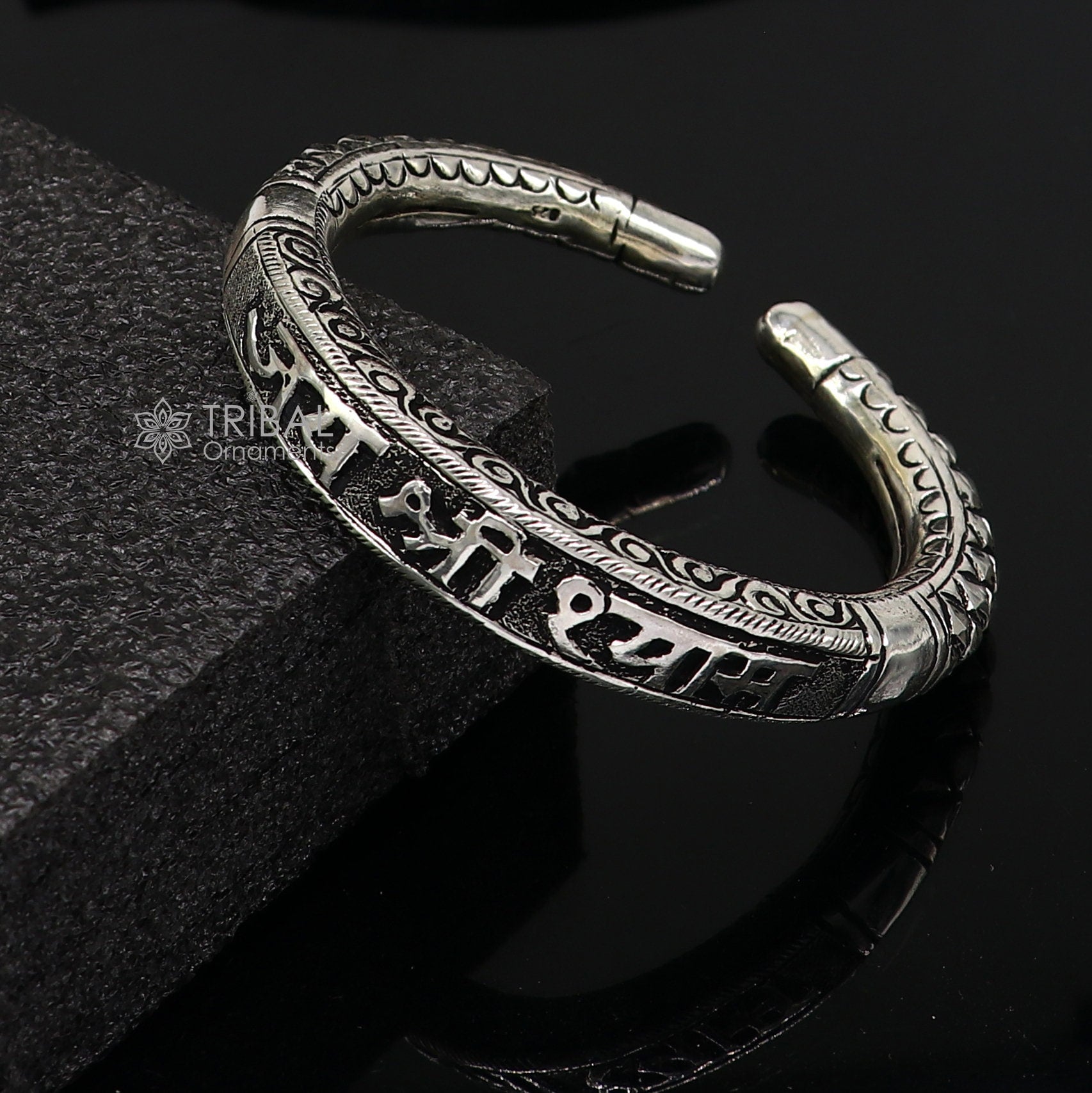 925 Sterling silver handmade chitai work "jai shree shyam" lord krishna mantra bracelet kada best divine unisex tribal ethnic jewelry nsk708 - TRIBAL ORNAMENTS