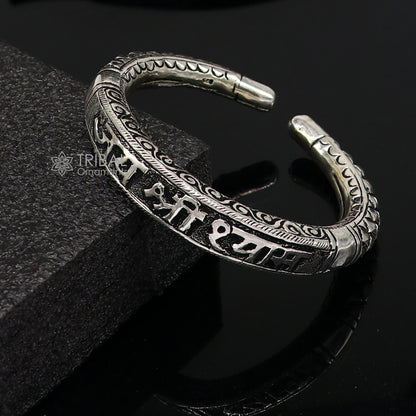 925 Sterling silver handmade chitai work "jai shree shyam" lord krishna mantra bracelet kada best divine unisex tribal ethnic jewelry nsk708 - TRIBAL ORNAMENTS