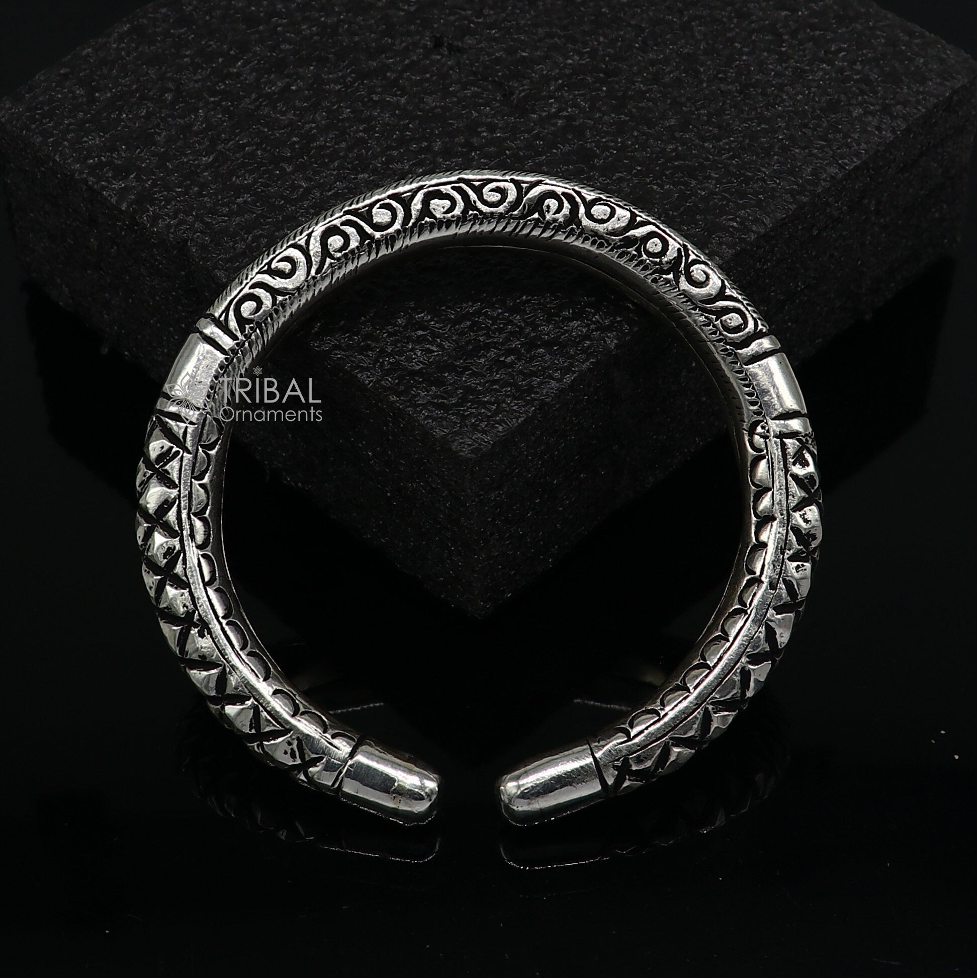 925 Sterling silver handmade chitai work "jai shree shyam" lord krishna mantra bracelet kada best divine unisex tribal ethnic jewelry nsk708 - TRIBAL ORNAMENTS