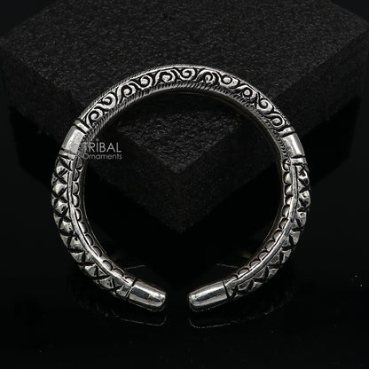 925 Sterling silver handmade chitai work "jai shree shyam" lord krishna mantra bracelet kada best divine unisex tribal ethnic jewelry nsk708 - TRIBAL ORNAMENTS
