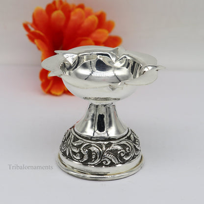 Sterling silver handmade Chitai and Kandrai work oil lamp, traditional deepak for puja, crafted by Tribal Ornaments.