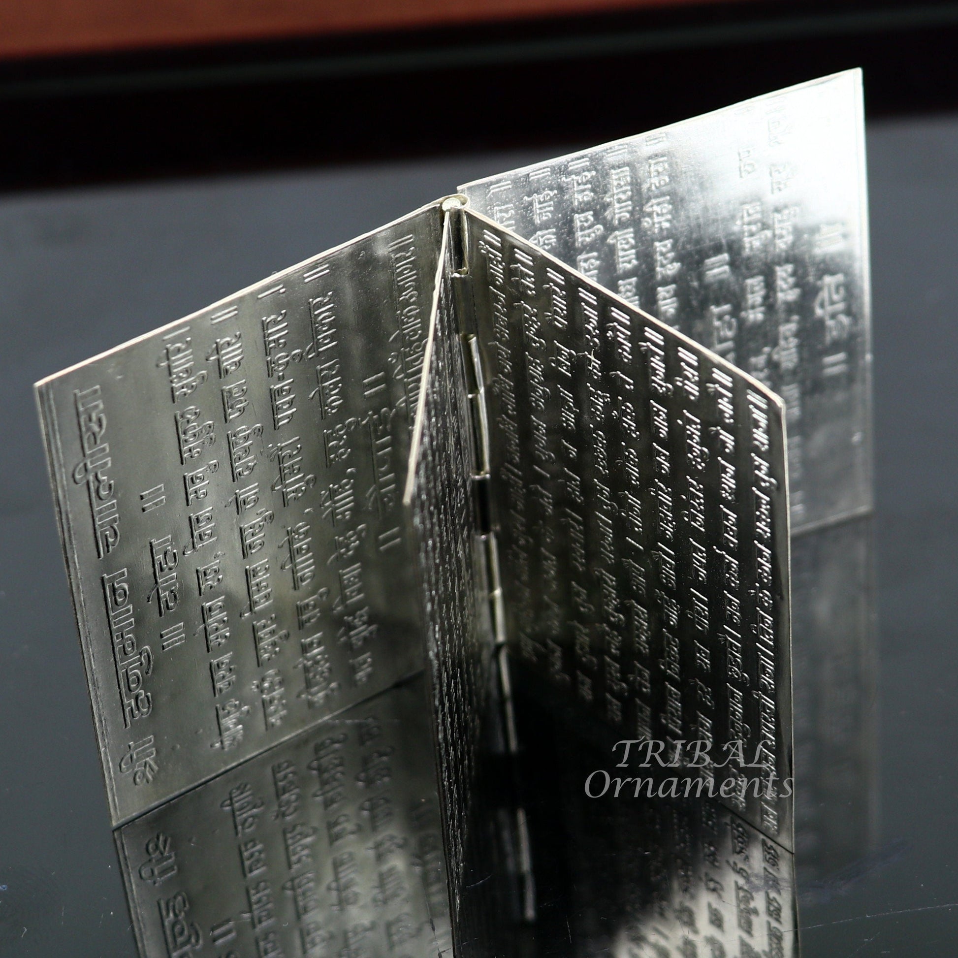 925 sterling silver handmade complete Shree Hanuman Chalisa with Arti small mini 4 page book, amazing puja article from India su832 - TRIBAL ORNAMENTS