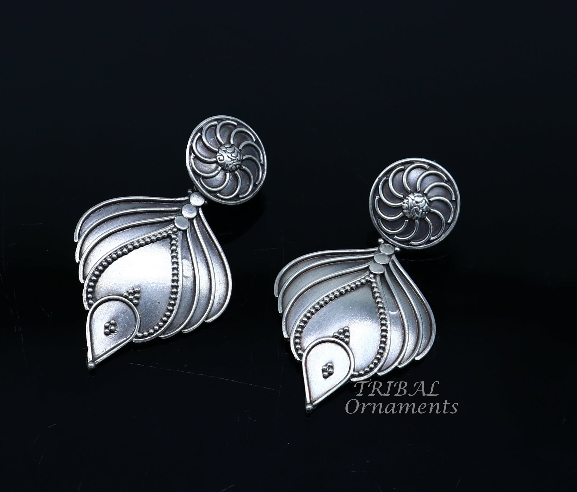 925 Sterling silver handmade customized stud earring, Amazing leaf design earring, fabulous drop dangle Ethnic tribal gifting jewelry s1098 - TRIBAL ORNAMENTS