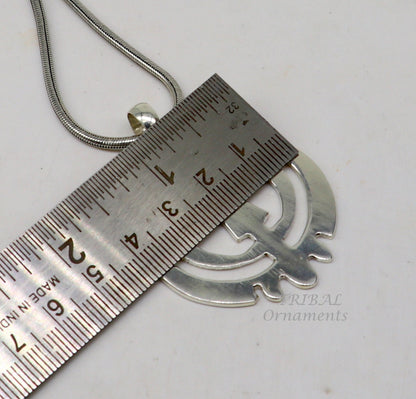 925 sterling silver Holy Khalsa Waheguru pendant featuring Sikh Sikhha Sardar symbol, handcrafted tribal jewelry from India.