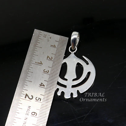 925 sterling silver Holy Khalsa Waheguru pendant with Sikha Sardar symbol, handmade design, traditional Indian spiritual jewelry.